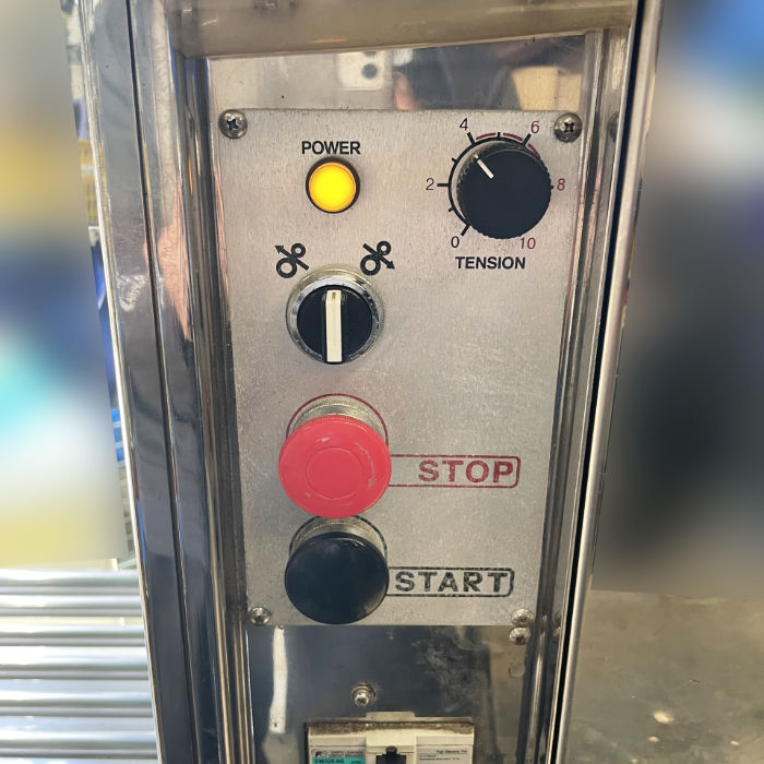 【中古】 自動梱包機 AQ-7M ストラパック 横型水産用 ボディ：ステンレス 【動産王】愛知☆送料無料