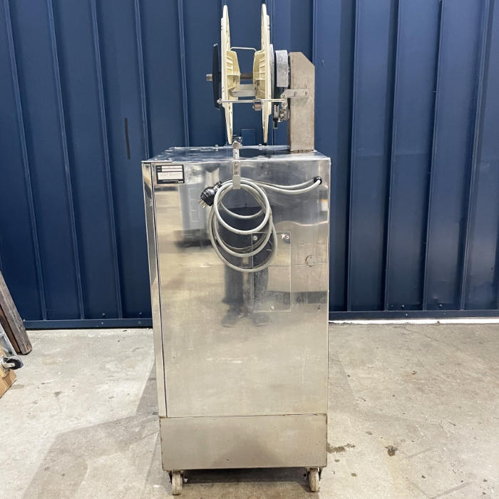 中古】 自動梱包機 AQ-7M ストラパック 横型水産用 ボディ