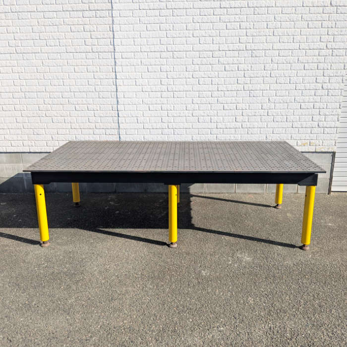 中古｜WeldingTables StrongHandTools 作業台 BUILDPRO 溶接台 ｜動産王｜福岡｜送料無料
