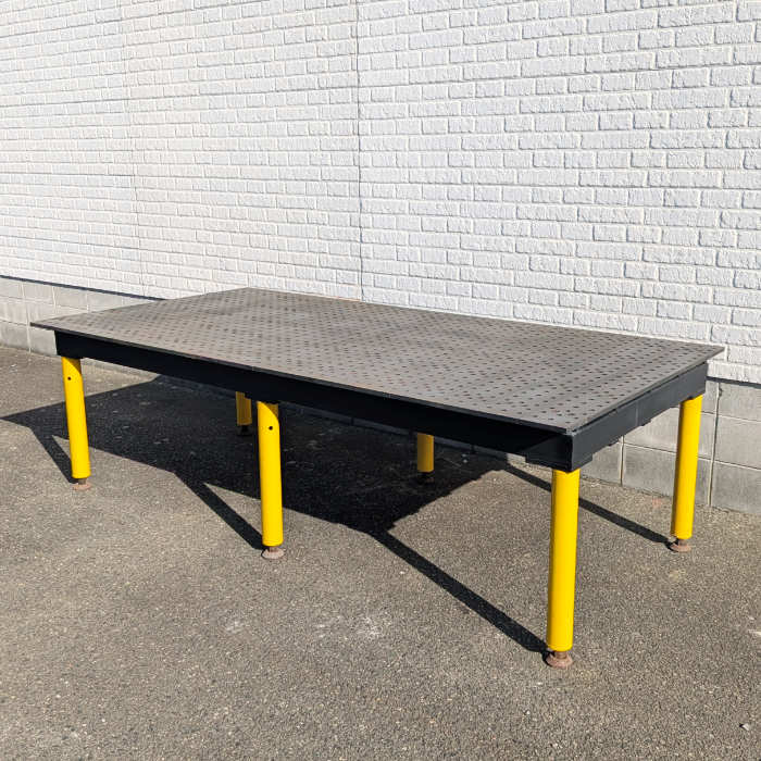 中古｜WeldingTables StrongHandTools 作業台 BUILDPRO 溶接台 ｜動産王｜福岡｜送料無料