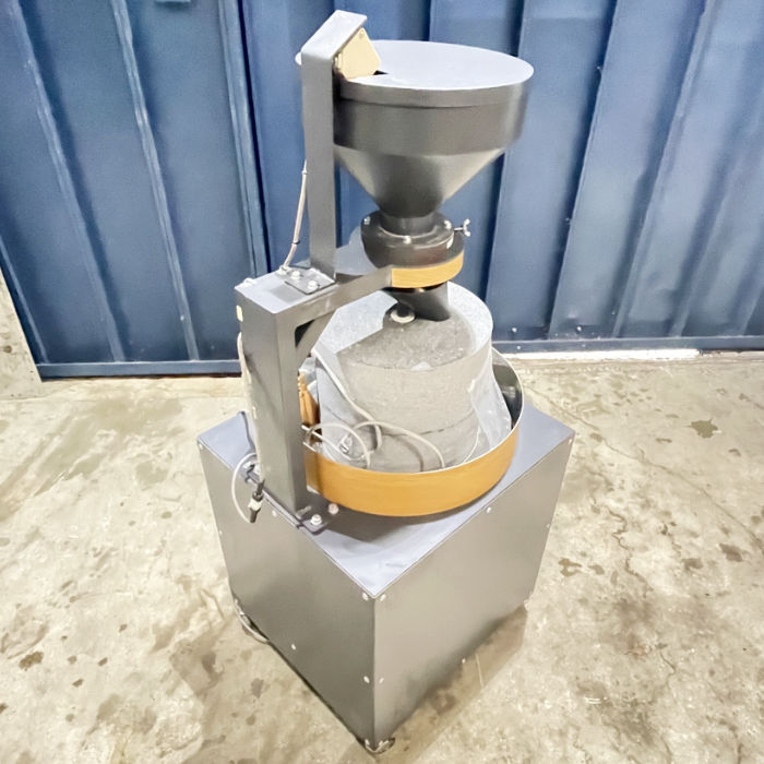 石臼製粉機 直径30cm 中古｜電動石臼製粉機 業務用 国光社 臼太郎 NS-300 30cm安山岩