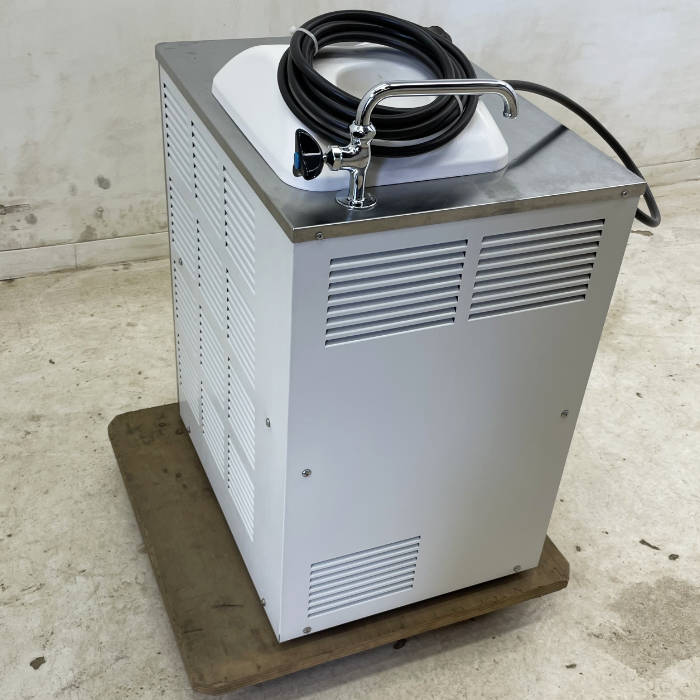 中古】 ソフトクリームフリーザー SSF-M161PN SANYO サンヨー 2010年