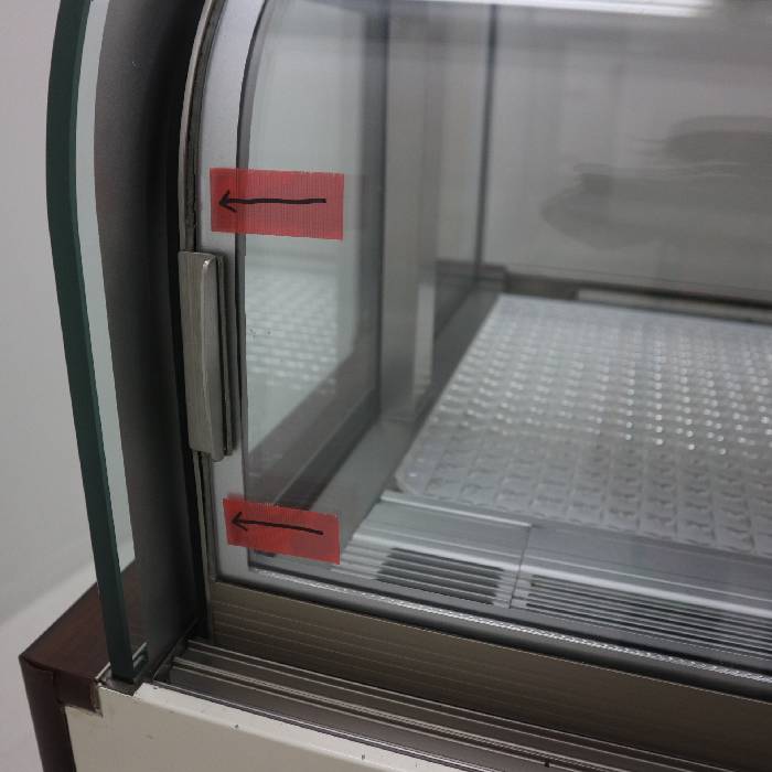 【中古】冷蔵ショーケース 業務用 保坂 2014年頃 対面 おしゃれ 店舗 幅1800【動産王】千葉☆送料無料