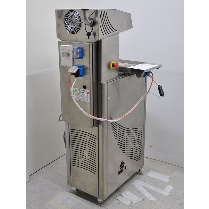 中古】チョコレートマシン テンパリングマシン COLOR EX SELMI 2014年