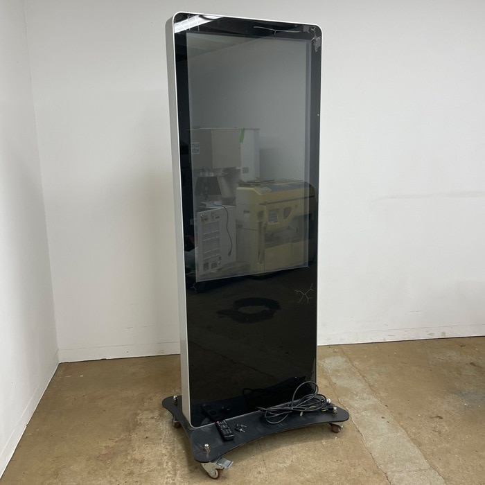 中古|デジタルサイネージ 2020年頃 電子看板 約幅730 奥行360 高さ1750 看板 |動産王|千葉|送料無料
