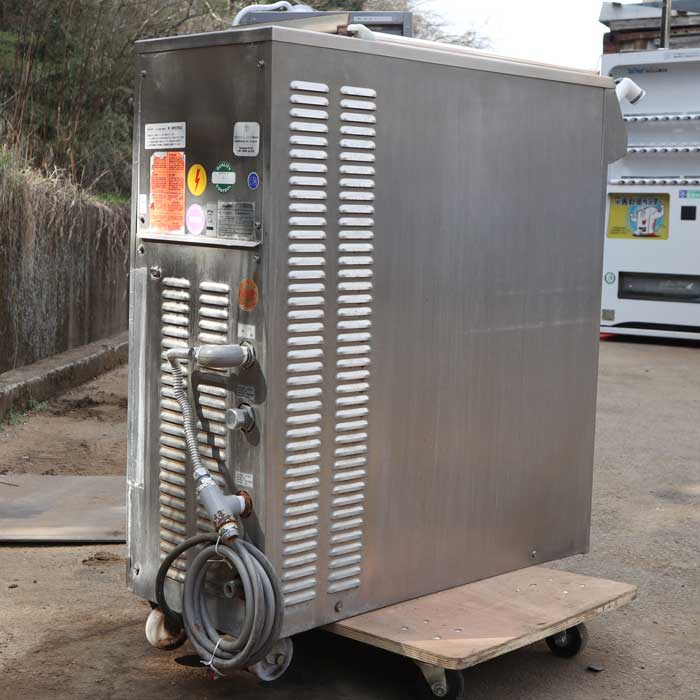 【中古】全自動アイスクリーム原料殺菌器 パストマスター 60 RTX カルピジャーニ 2009年頃 水冷式 【動産王】千葉☆送料無料