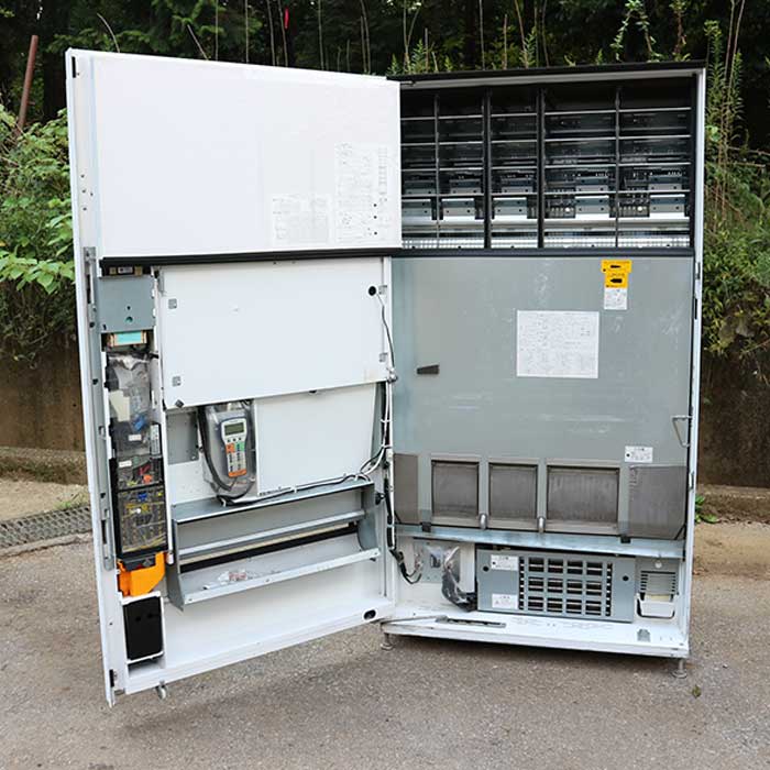 【中古】飲料自動販売機 KB252A5P2BHPYL-W クボタ 2015年  【動産王】千葉☆送料無料