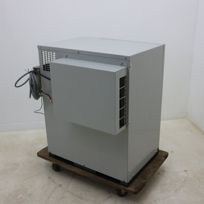 【中古】コンプレッサー CFP07C-8.5D アネスト岩田 オイルフリースクロール 2013年 ANEST IWATA 【動産王】千葉☆送料無料