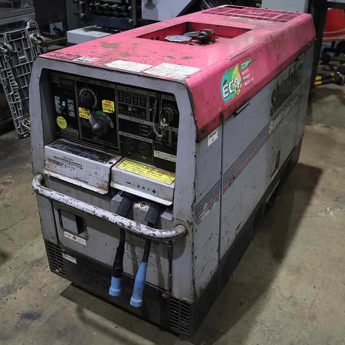 中古】防音型エンジン溶接機 DGW310MC 新ダイワ工業 2007年 【動産王 