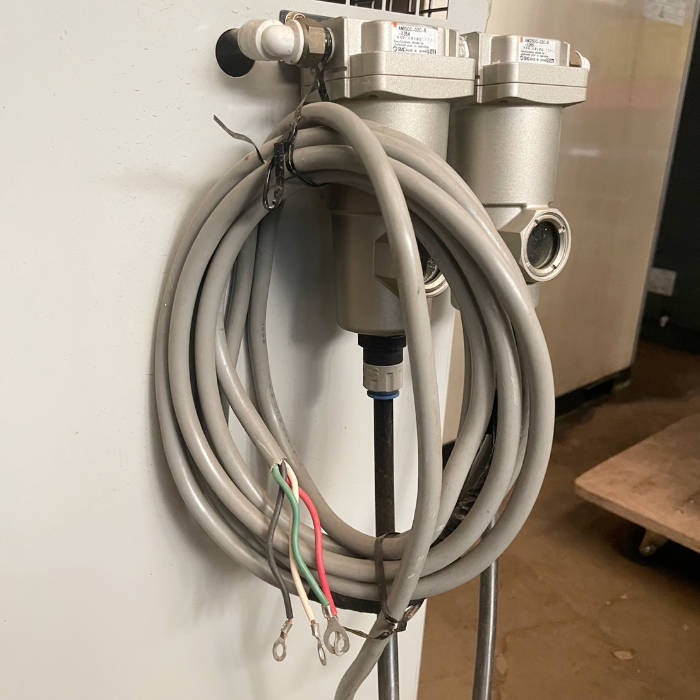 【中古】コンプレッサー CFP07C-8.5D アネスト岩田 オイルフリースクロール 2013年 ANEST IWATA【動産王】千葉☆送料無料