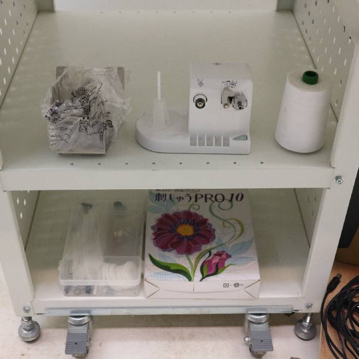 【中古】brother ミシン ブラザー PR1050X PRT1301 刺繍 業務用 オプション付 刺繍プロ10 スタンド 2018年【動産王】千葉☆送料無料