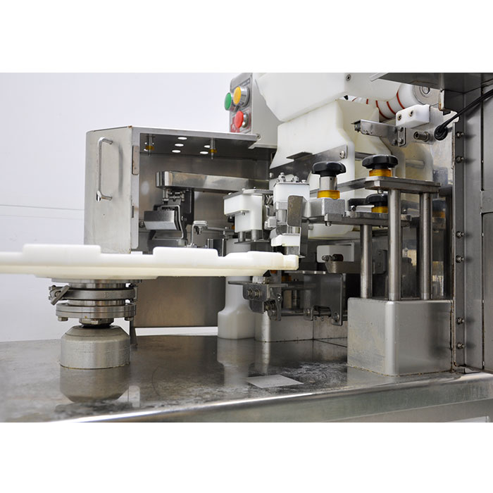 【中古】いなり寿し機 NSIN-2400 不二精機 2012年 寿し 現状渡し【動産王】大阪☆送料無料