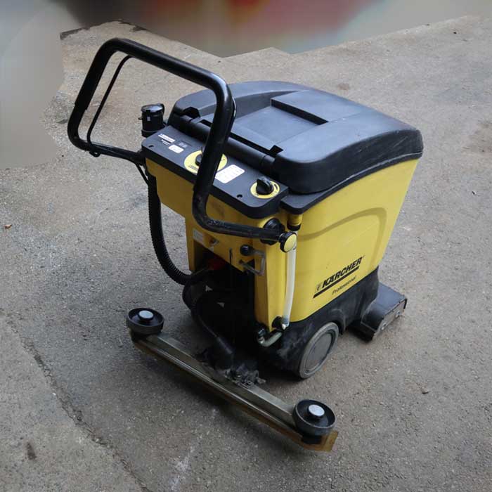 【中古】床洗浄機 BR 40/25 C KARCHER ケルヒャー 2012年 手押し 業務用  【動産王】千葉★引取限定