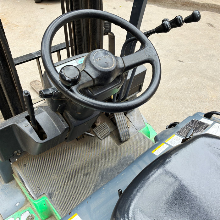 中古｜フォークリフト トラック 2t バッテリー式 7FBE20 TOYOTA 2015年 業務用 電動 3輪 カウンター ｜動産王｜千葉｜送料無料