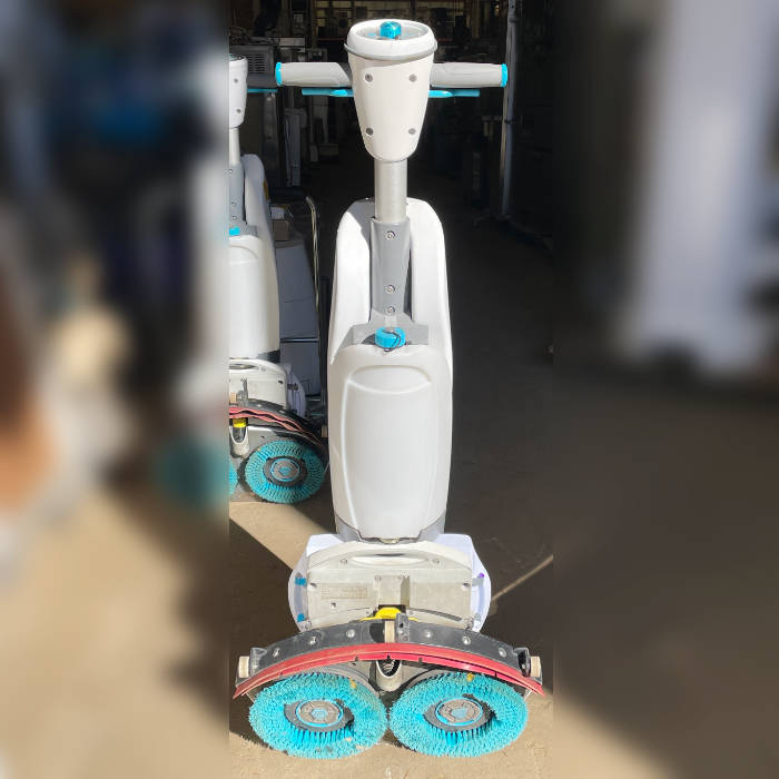 【中古】 床洗浄機 くうかん i-mop XL 自動床面洗浄機 【動産王】千葉☆送料無料