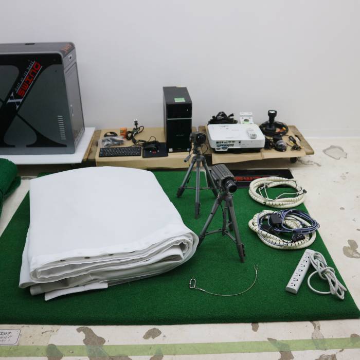 【中古】ゴルフシミュレーター Xswing 1345 GPRO 2018年 golf スイング解析 練習【動産王】千葉☆送料無料