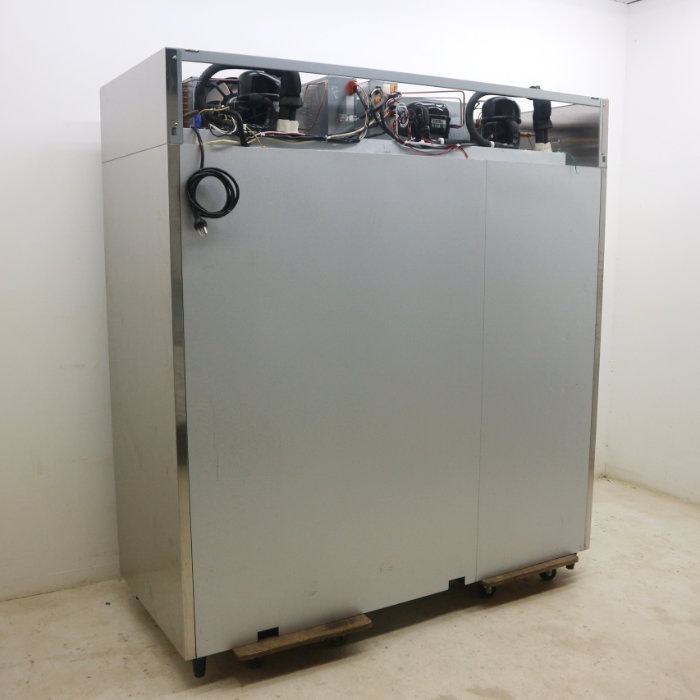 2013年 フクシマ縦型冷蔵庫 610x650x1950 フクシマ縦型冷蔵庫6扉 2018年