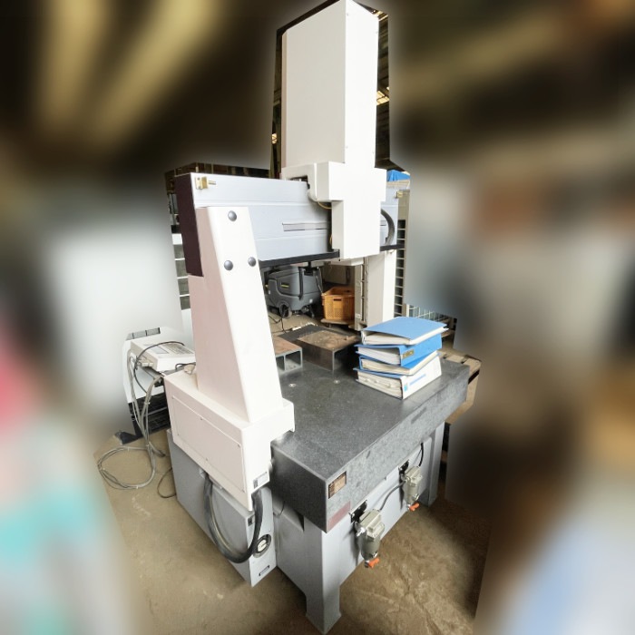 中古| 三次元測定機 XYZAX VF600A 東京精密 通電確認済 1995年 (検:ミツトヨ 3次元 測定器)|動産王|千葉|引取|送料別