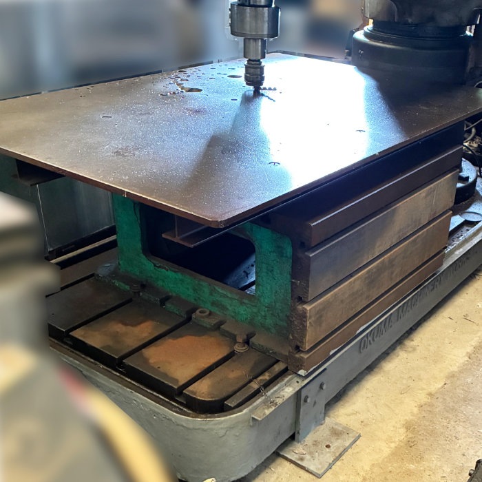 中古｜ラジアルボール盤 オークマ 約8t 大型工作機械 三相200V モーター欠品 通電のみ 部品取り ｜動産王｜千葉｜引取｜送料別