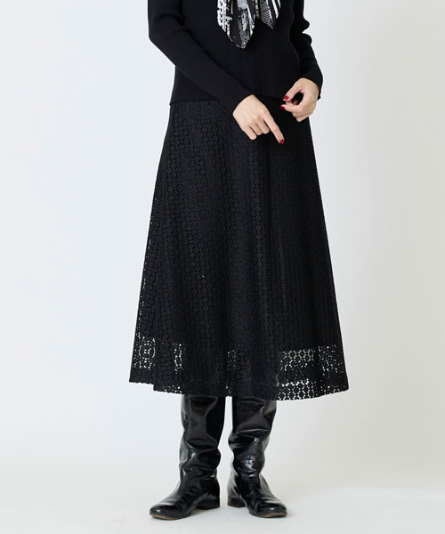 シャイニーラッセルレーススカート