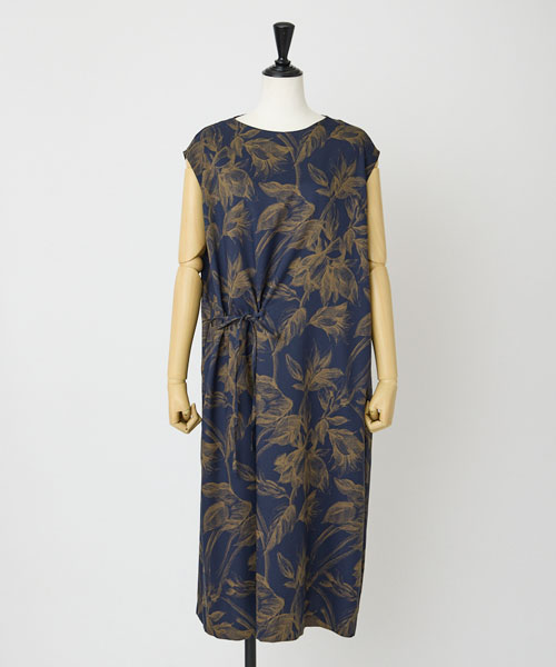 リーフプリントワンピース