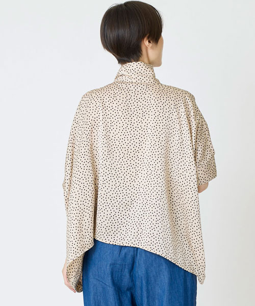 シルデューサテンドットブラウス