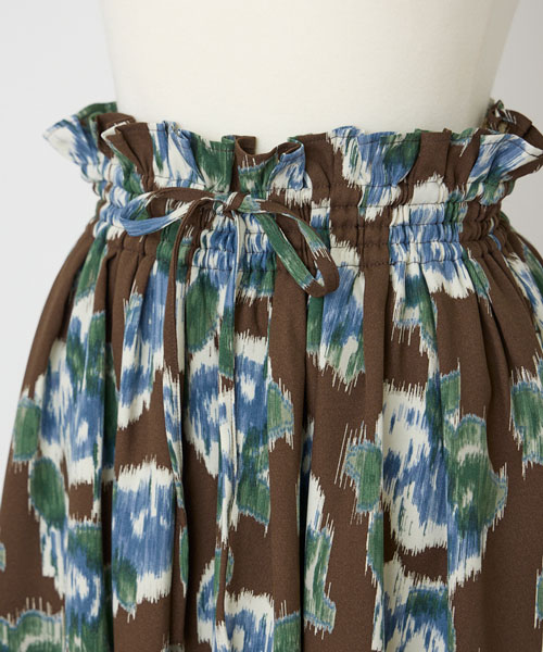 アムンゼンフラワープリントスカート