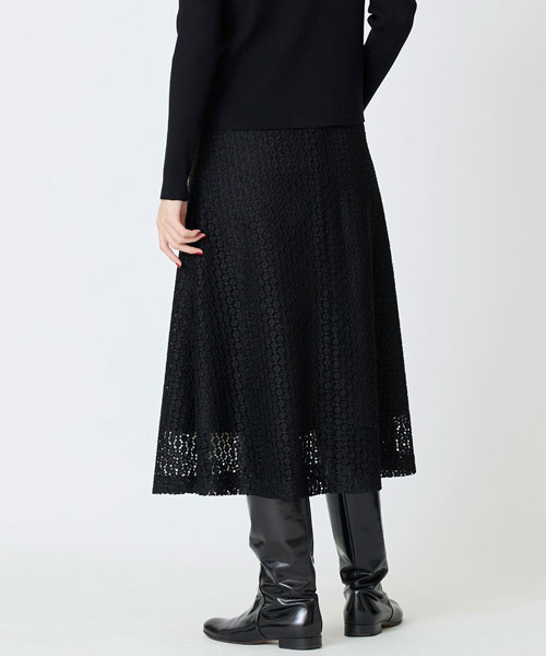 シャイニーラッセルレーススカート