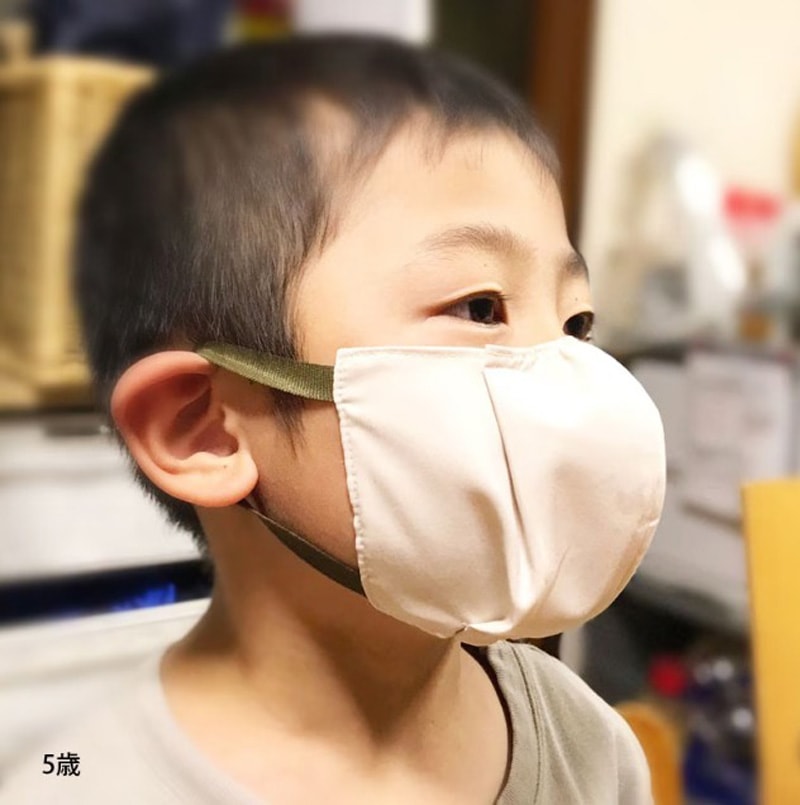 お品切れ　【特許申請中】サイズが変更できるUVカット子供マスク　（幼児・小学生用）　お肌の紫外線対策