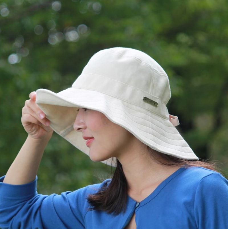 UVカットノーブルハット　ベージュ　UVカット率99％以上のつばの広い深くかぶれるUVカット帽子