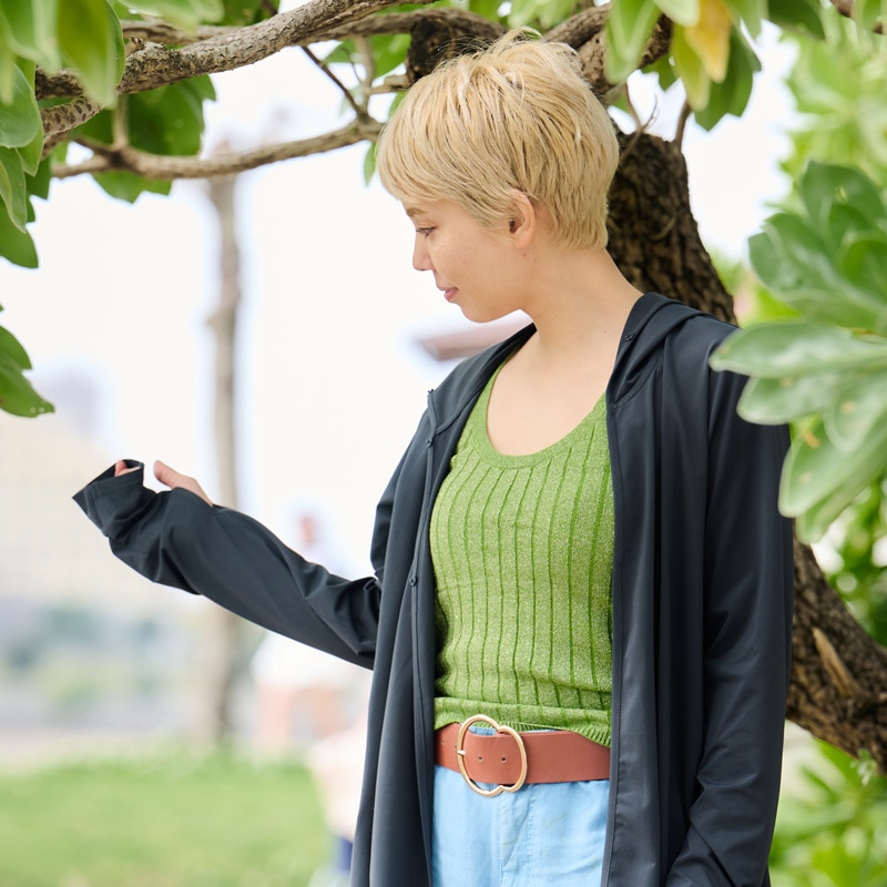 【近赤外線と紫外線をともにカットする】マジック3WAYフード付きロングカーディガン　Trubeaute(R)（トゥルーボーテ）　グレー