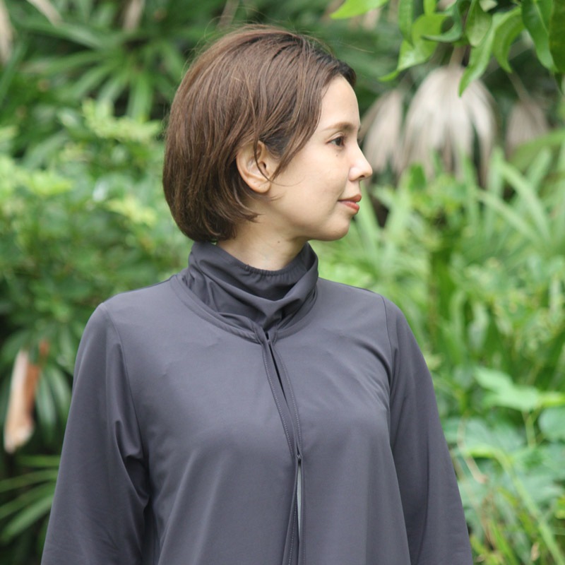 【近赤外線と紫外線をともにカットする】マジック3WAYフード付きロングカーディガン　Trubeaute(R)（トゥルーボーテ）　グレー