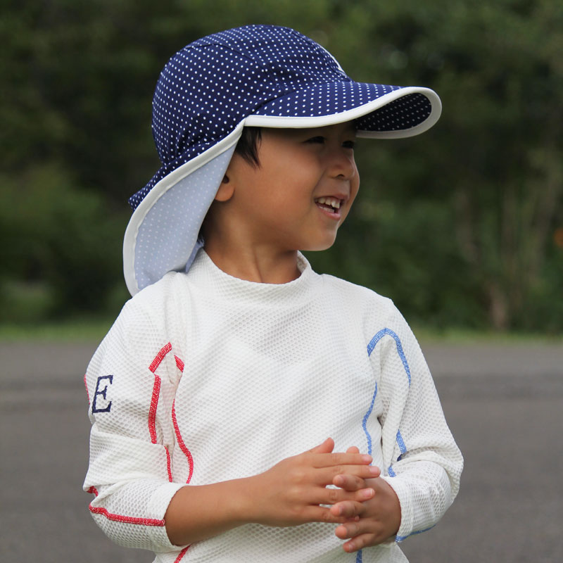 【海や川で大活躍！】　UVカット水陸両用フラップ帽子　子供～小さめレディース　紫外線対策