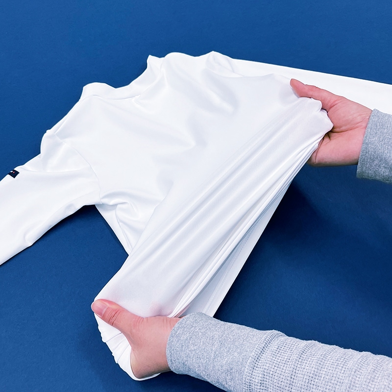 完売 【敏感肌の賢いUVケア】 ミドルネックスポーツUVTシャツ 日焼け対策 子供