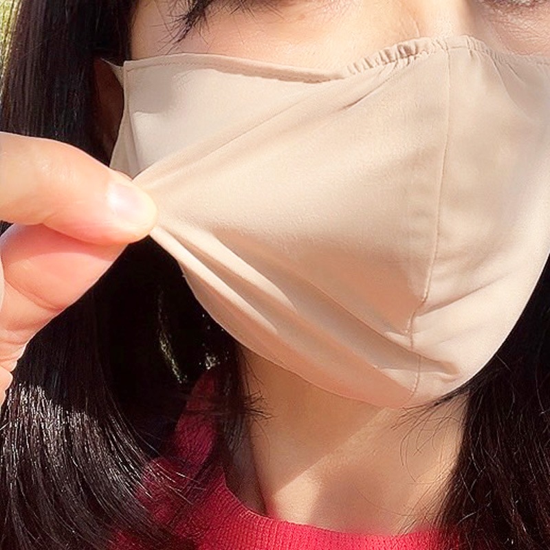 UVカットニットマスク　ベージュ　（耳紐長さ調整付き）