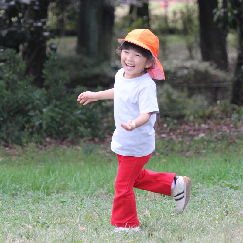 足の紫外線対策　UVカットパンツパーフェクトマリンパンツ　光線過敏症にも