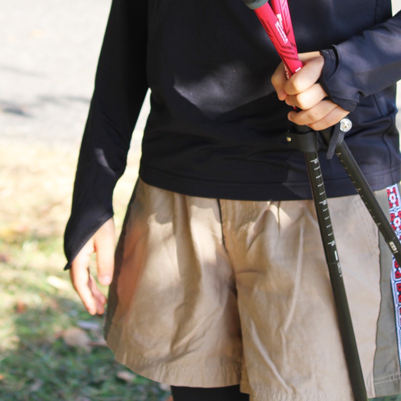 【敏感肌の賢いUVケア】　ハイネックロングスリーブストレッチシャツ　子供サイズ　日焼け対策