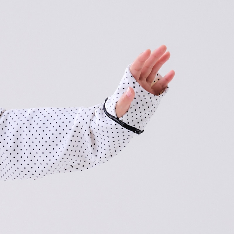 ラッシュガードUVTシャツ　子供用スイムウェア　紫外線対策