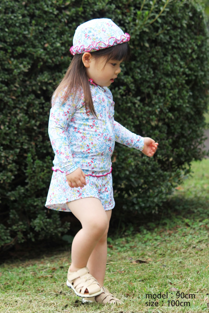 花柄ガールズスイムセット被りタイプ　90、100ｃｍ
