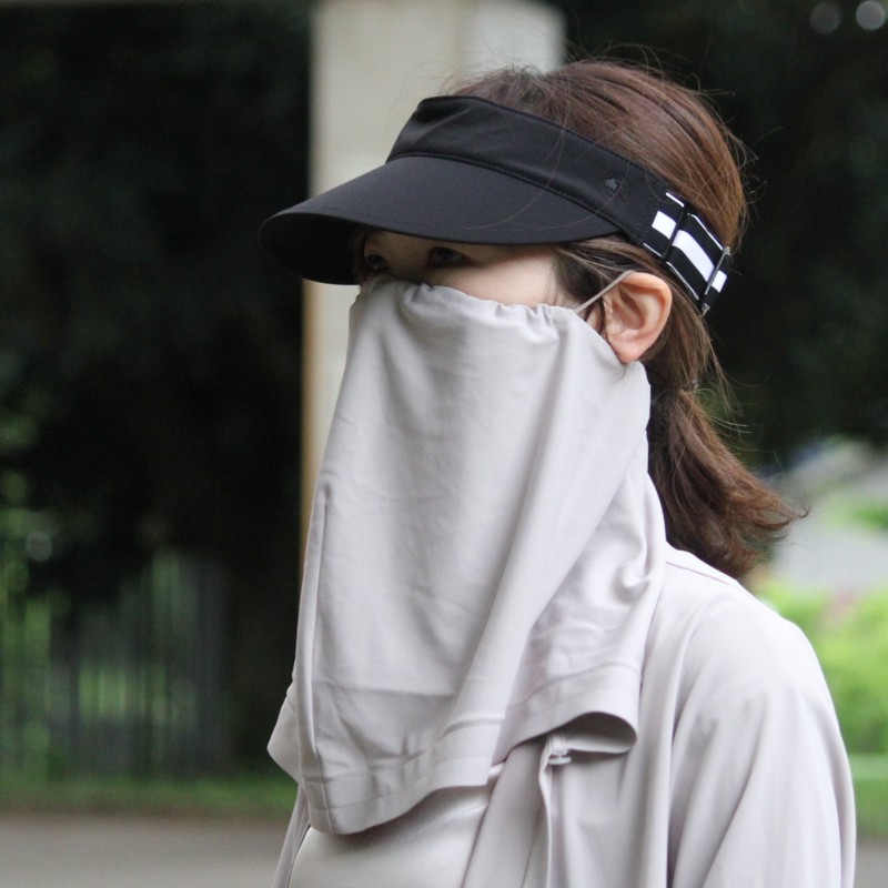 マジックフードひんやりUVカーデ　近赤外線＆紫外線カットアウター　Trubeaute使用