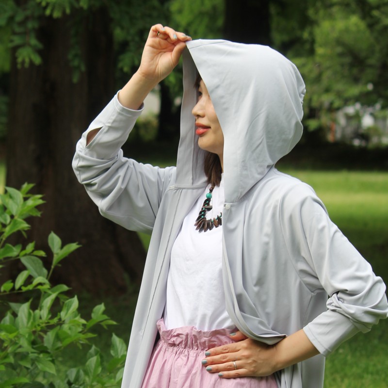 マジックフードひんやりUVカーデ　近赤外線＆紫外線カットアウター　Trubeaute使用