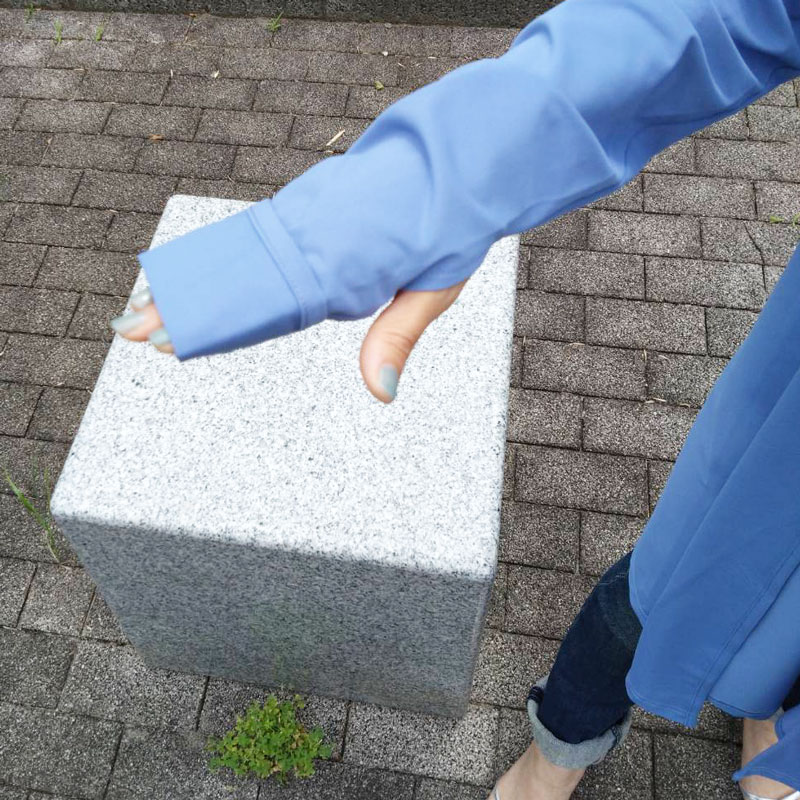 ご予約製品【近赤外線と紫外線をともにカットする】マジック3WAYフード付きロングカーディガン　Trubeaute(R)（トゥルーボーテ）　グレージュ