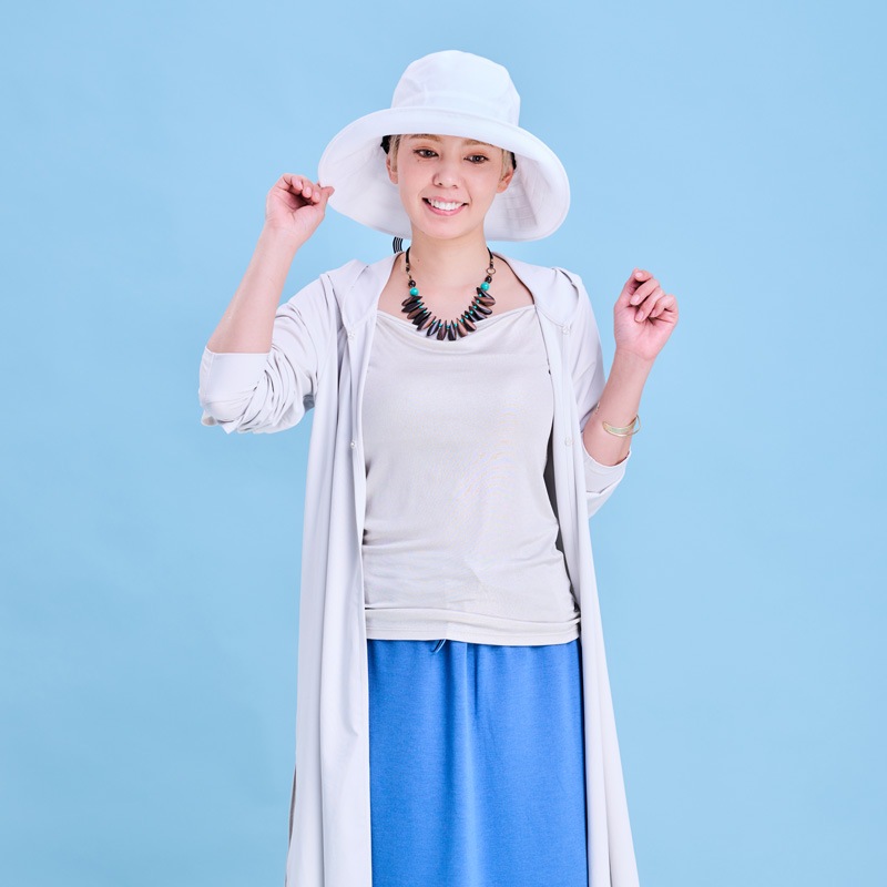 【近赤外線と紫外線をともにカットする】マジック3WAYフード付きロングカーディガン　Trubeaute(R)（トゥルーボーテ）　アイボリー