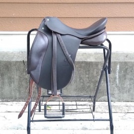 中古品,中古鞍 | 乗馬用品 エクイマーケット