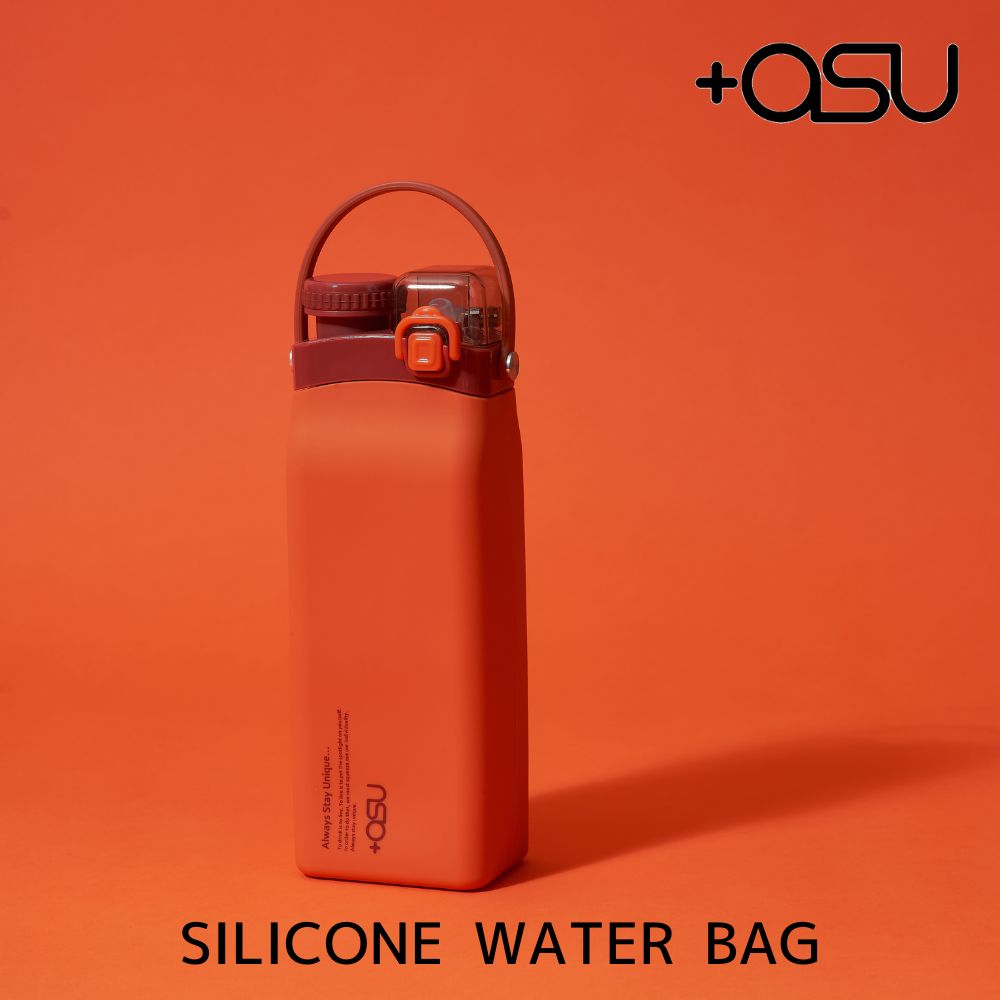 +asu SILICONE WATER BAG 水筒 ボトル ウォーターボトル マイボトル シリコン 折りたたみ 600ml 大容量 アス 軽量 ストロー ワンタッチ コンパクト 持ち運び 食洗機対応 2way エコ 洗いやすい ウォームバッグ おしゃれ ギフト プレゼント