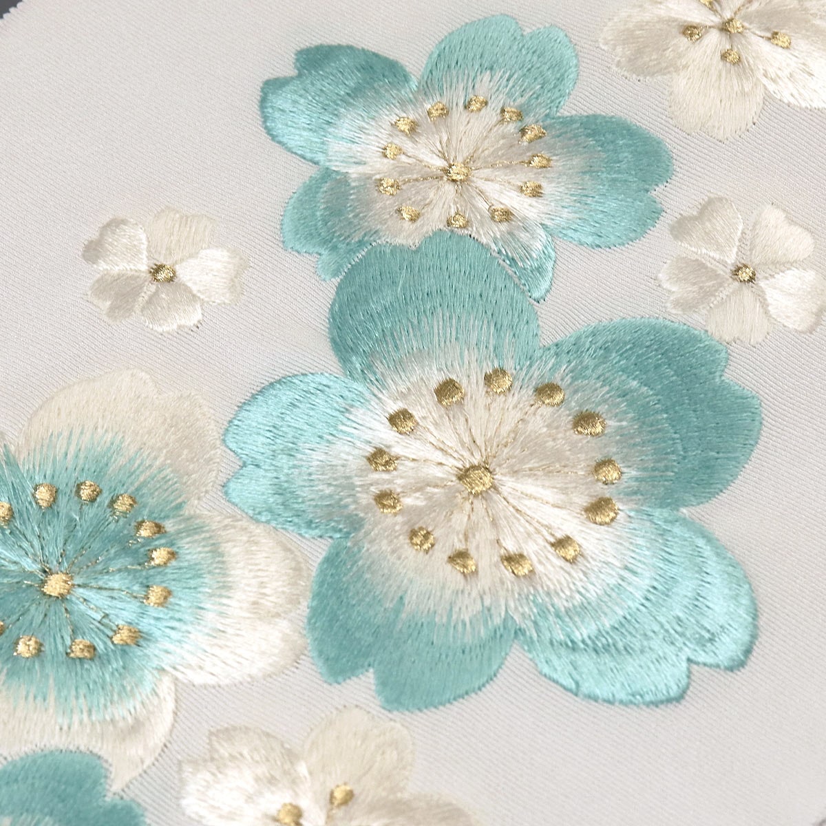 衿秀 公式 半衿 はんえり 刺繍 大桜 ブルー 高級 正絹 塩瀬 日本製