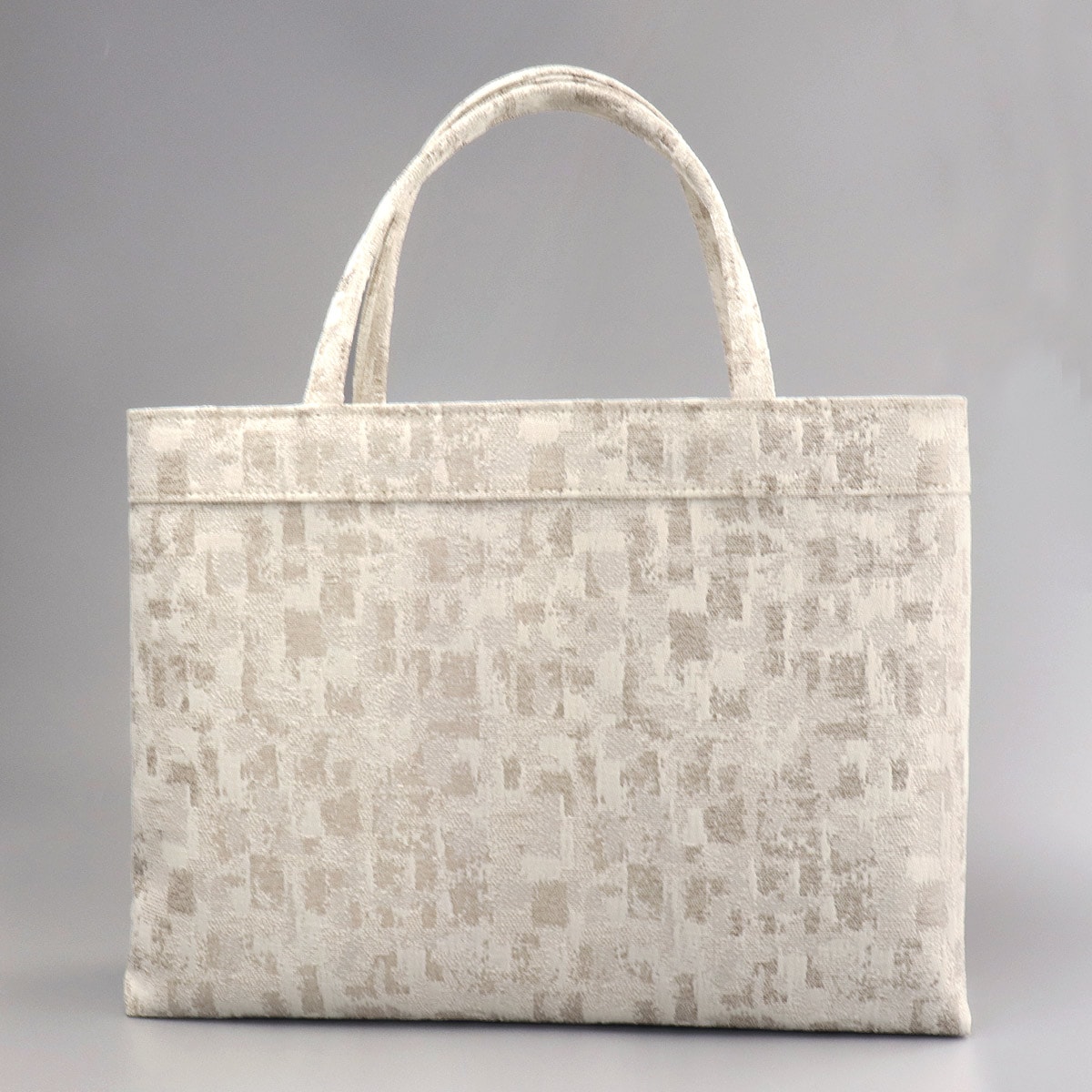 【mee追加購入分】衿秀　和装トートバッグ A4 シルクガード付　黄土色 mee追加購入分】衿秀 和装トートバッグ A4 シルクガード付 黄土色 衿