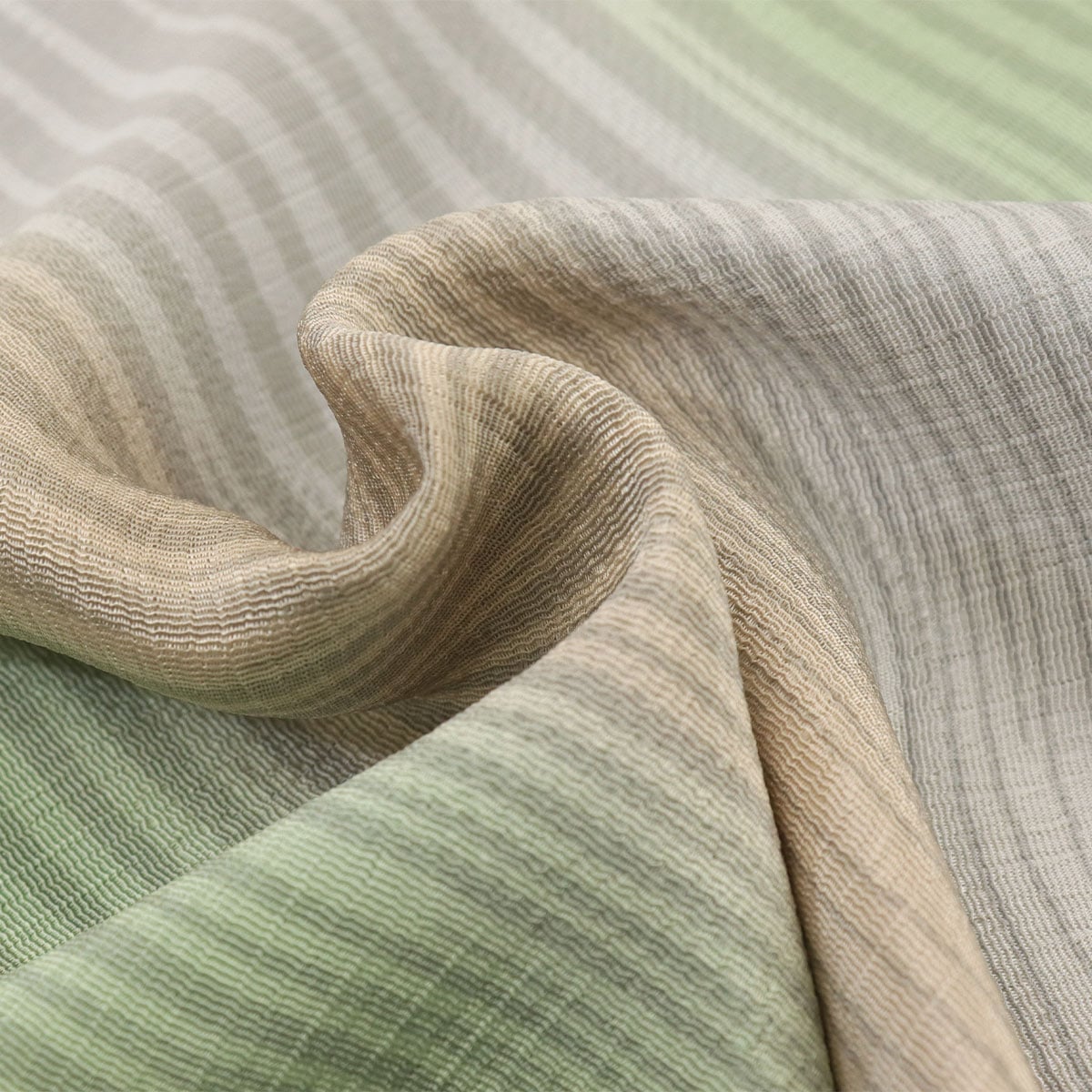 衿秀 公式 帯揚 帯揚げ おびあげ 三色ぼかし 出合い縞 しましま