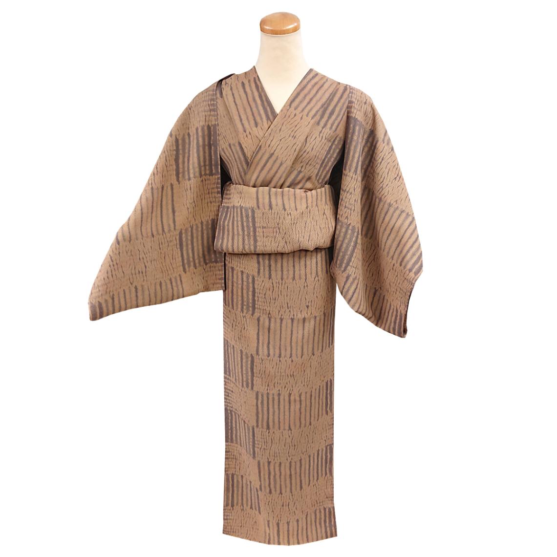 衿秀 公式 《ラストワン》着物 小紋 縫い締め絞り 茶 絞り カジュアル