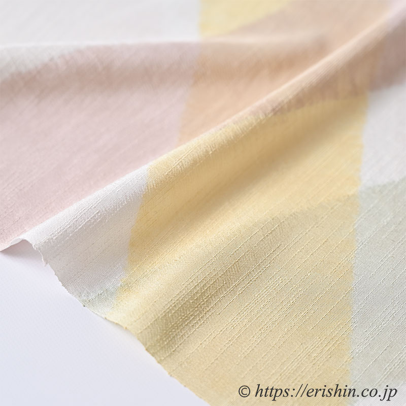 帯揚げ(絞り斜め縞/鳥の子色地に三色段) ※特別価格